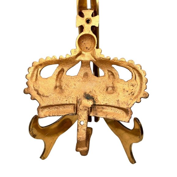 Golden Royalty Crown Hook - Picture 12 of 12